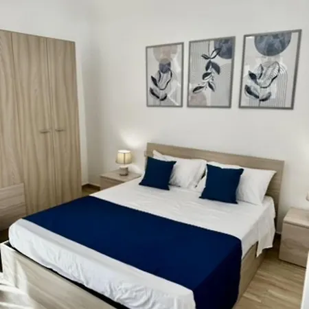 Apartment Center *